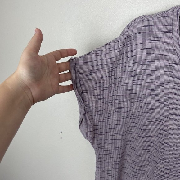 LOGO By Lori Goldstein Purple Short Sleeve Tunic Top Women's Size L Pockets - Picture 5 of 6